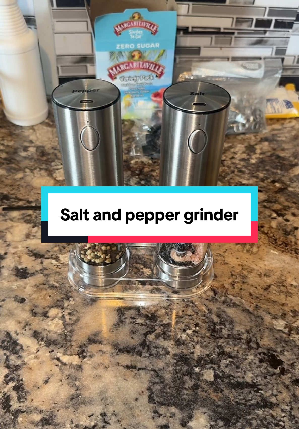 This salt and pepper grinder is making my kitchen look bougie!!! ##saltandpepper##kitchengadgets##tiktokshop##tiktokmademebuyit