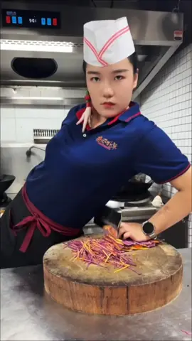#上热门话题9000亿流量第一名 