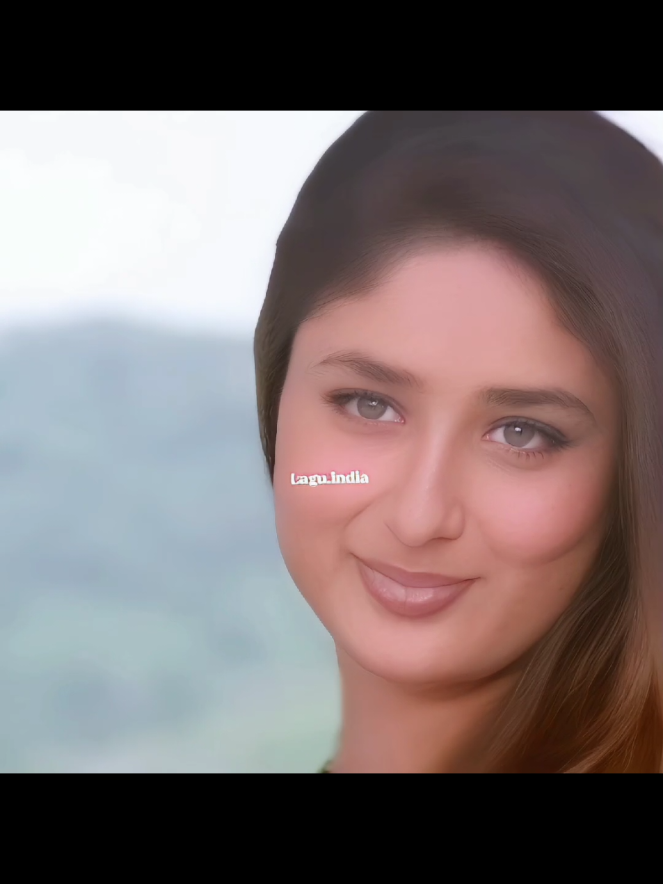 meri zindagi main ajnabee ka#kareenakapoor#bobbydeol#ajnabee#merizindagimainajnabee#laguindia#laguindia432 