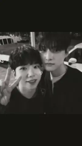 유툽 찐사이 촬영때😂😂 #틴탑#업텐션#페이브원 #teentop#up10tion#fave1