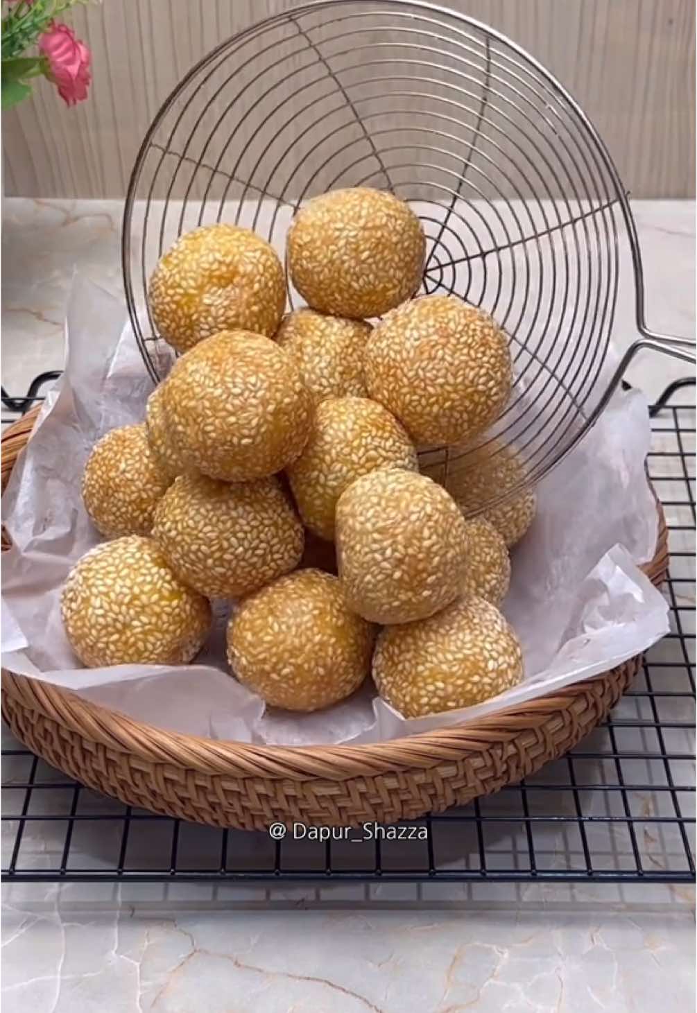 Bola2 Labu Kuning  #bolabolalabukuning  #olahanlabukuning  #cemilan  #cemilankeluarga  #cemilanenak  #cemilangurih  #idejualan  #videoviral 