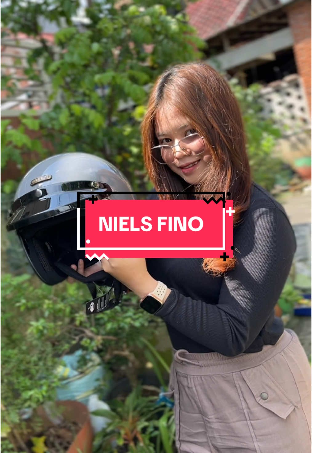 Helm ganteng harga promo nih #helmet #helmbogo #helmkeren2025 #nielsfino 