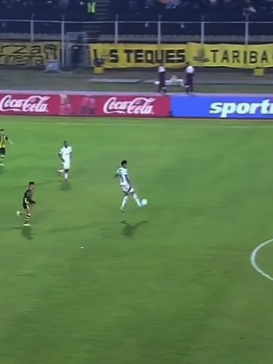 Simplesmente Erick Pulgar jogando MUITO na Libertadores 🔥