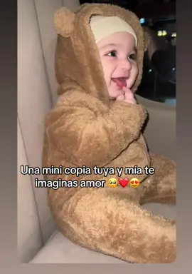 😍 Lo Más Bello 🥺❤️ #paratii #viral #fyp #bebe #hijo #familia #frasesdeamor #dedicar #novios #pareja #familia #una #mini #copia #asi 