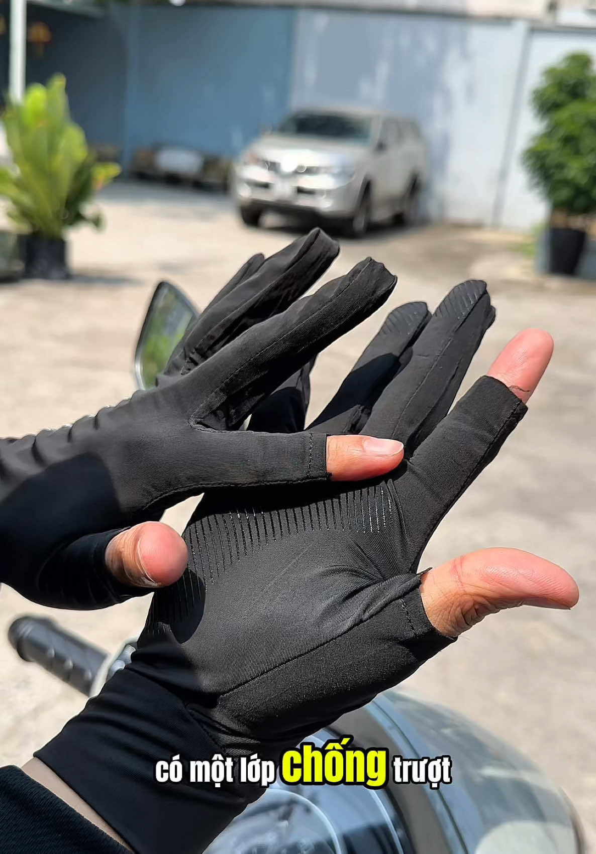 Găng tay chống nắng #gangtaychongnang #gangtay #muataitiktokshop  #xuhuongtiktok  #chongnang 