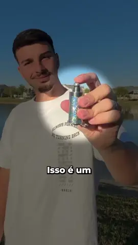 Testei o Bastão Mágico de Defesa Pessoal #shorts #shortstory #blockblast #tiktoker #fouryou #neagle #tiktokviral #funnyvideo #viraltiktok 
