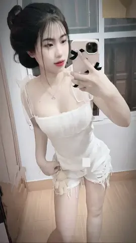 vạn dặm tương tư vì ai☺️