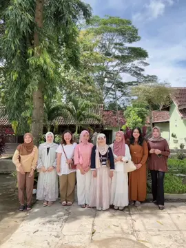 2 istri dengan 6 gadis xixixi
