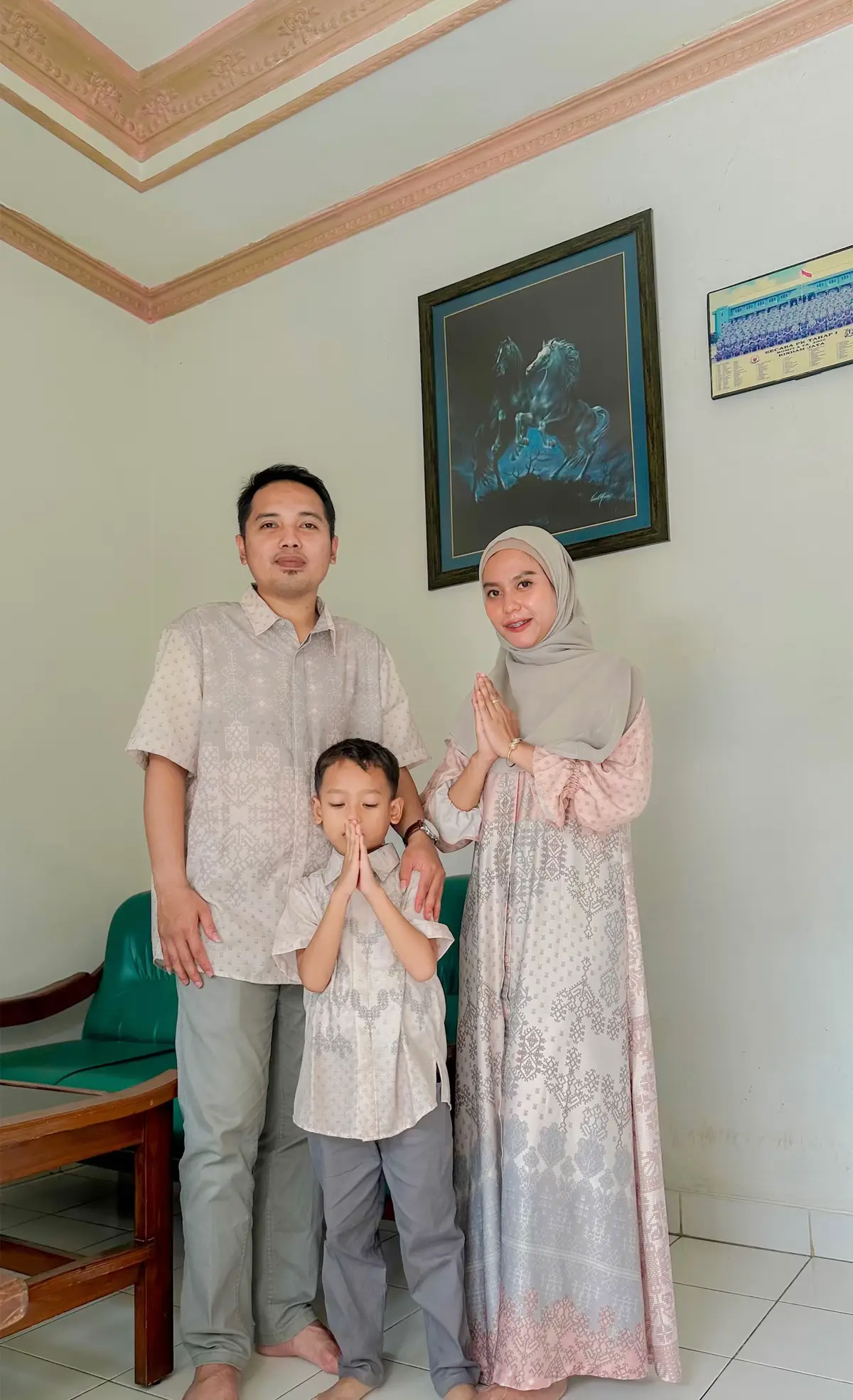 Minal aidin wal faizin mohon maaf lahir dan batin 🤝🙏🏻#lebaran2025🕌☪️ #lebaranbersamakeluarga 