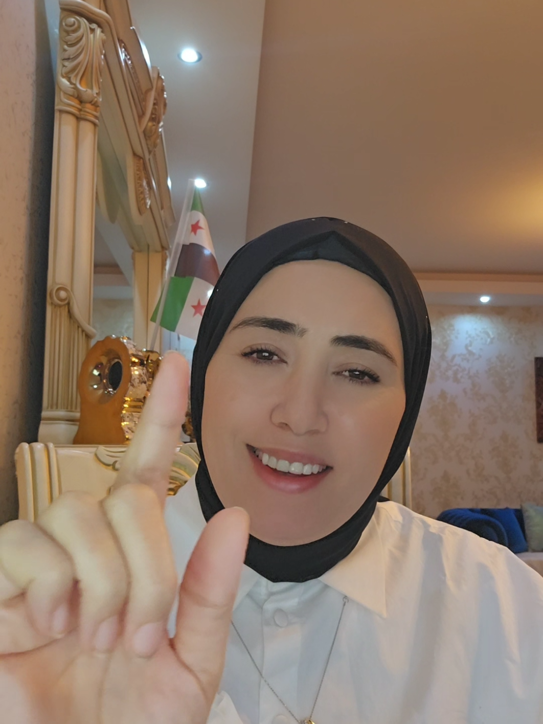 وتذكري يا بنتي انه العمل الحر متاح وهو حق لك تواصلي على رابط الواتس المرفق مع الاعلان  بشرط تكون عندك الرغبة الحقيقية لساعدك   #EKHLASAFSRA #استمر_في_نفسك #@EKHLAS AFARA @EKHLAS AFARA 