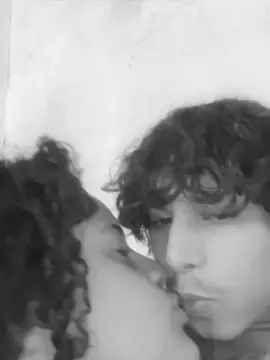 MeuDeus, eles são lindos juntos,  meus pais são incriveis @_mariazinha_ @Hdsofc #casal #bailedocentrao #mariazn #hdsofc #musica 