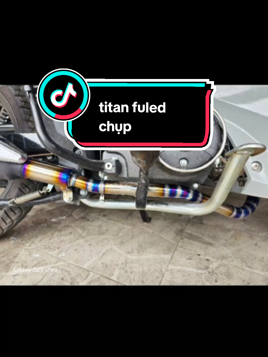 cổ titan fuled phom thòng nhẹ có chụp cho mấy a tham khảo🥰 hàng gia công chuẩn nét, bao bóng, mối hàn7 màu bao đẹp lh o9 hai hai hai 43211 để e tu van ạ#xuhuongtiktok #hoangthuytitan #httitanium #httitanium #titan #cổtitanđẹp #fuled125 