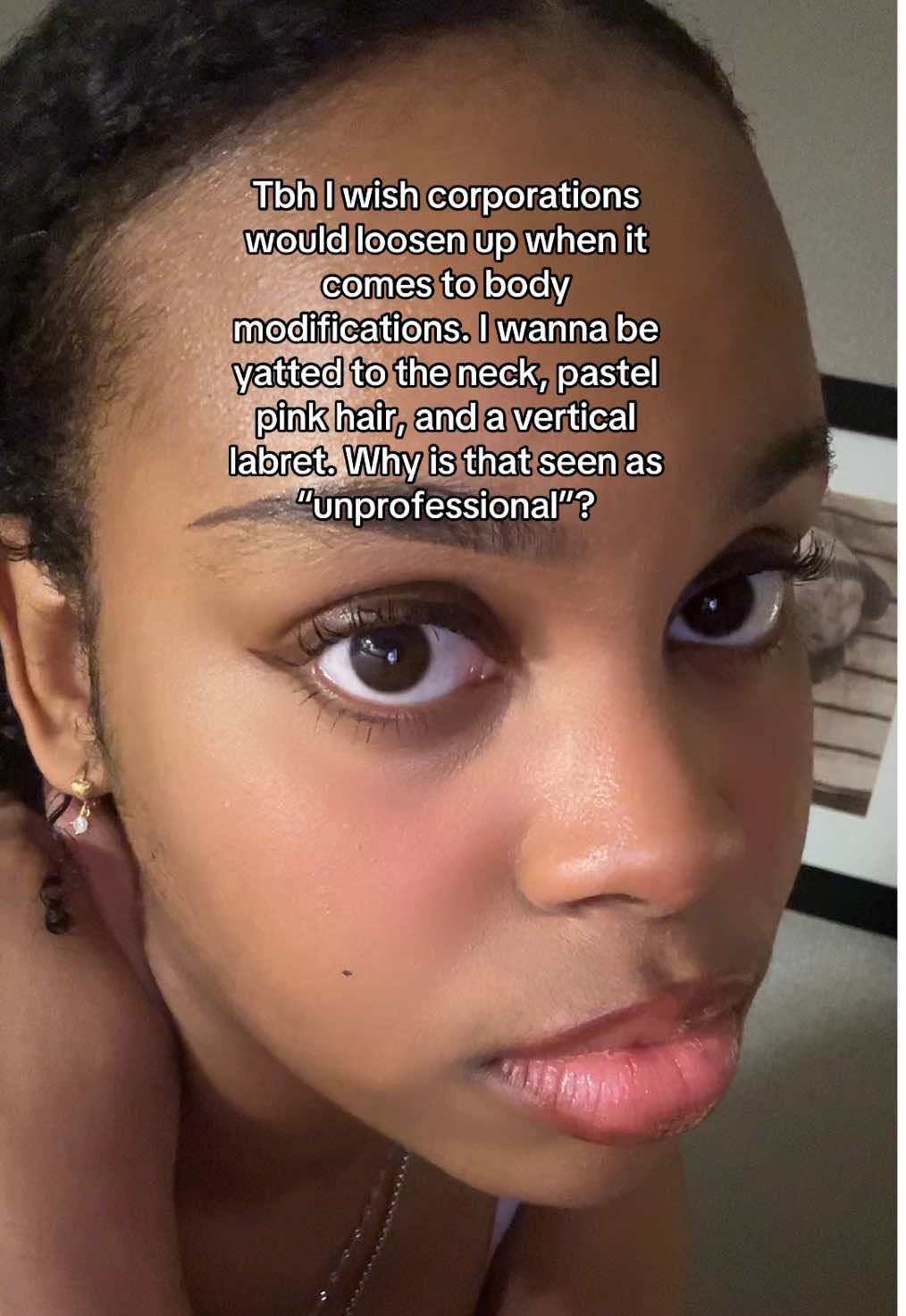 And they have the nerve to market strict policies as “freedom of expression” 😭 #bodymods #piercings #tattoos #corporatelife #pinkhair #coloredhair #type4hair #makeupinspo #makeupideas 
