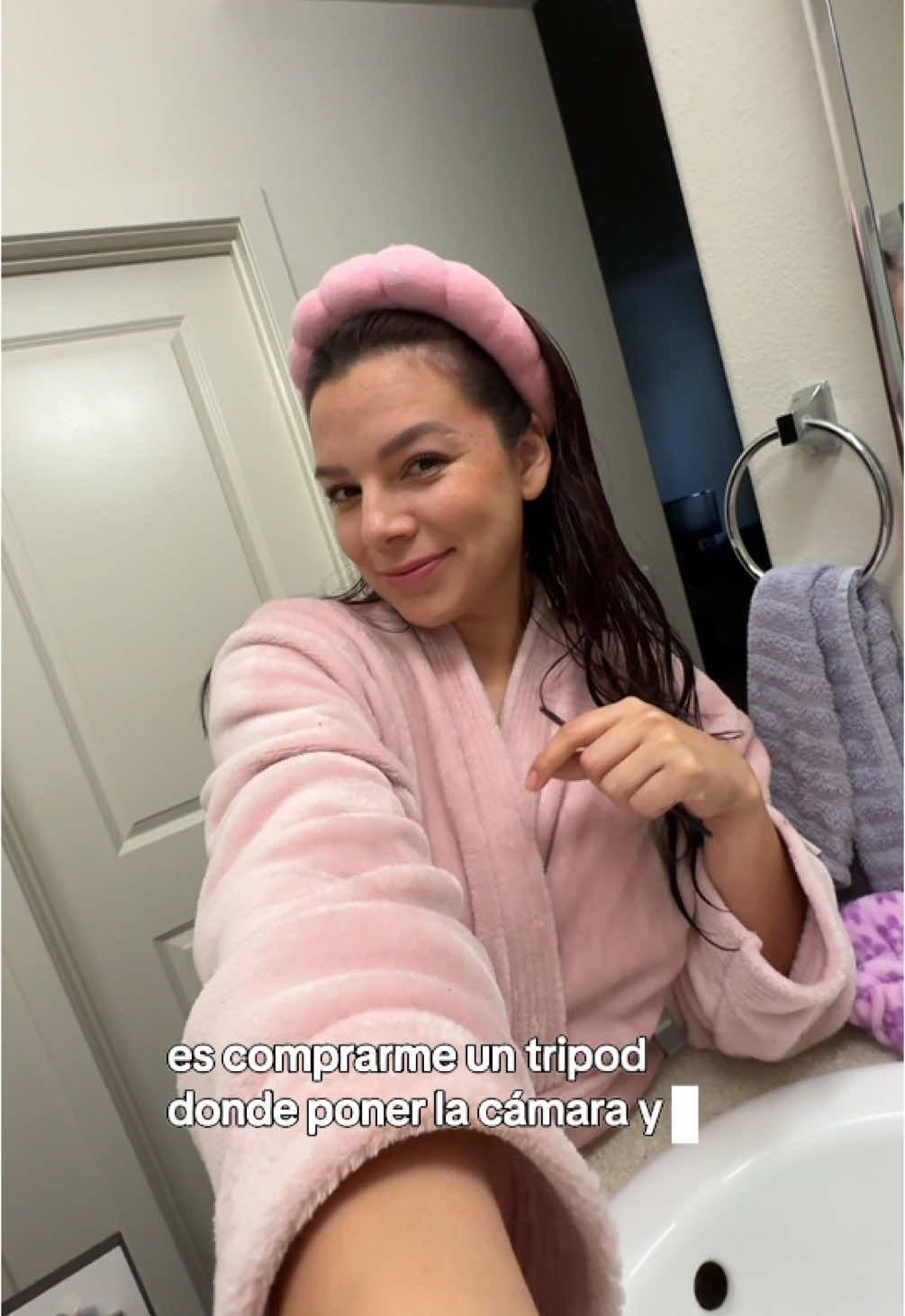 Acompañame a maquillarme y peinarme mientras hablamos 😌 #livingbestlife #mamafulltime #MotivaciónParaMamás #newintiktok 