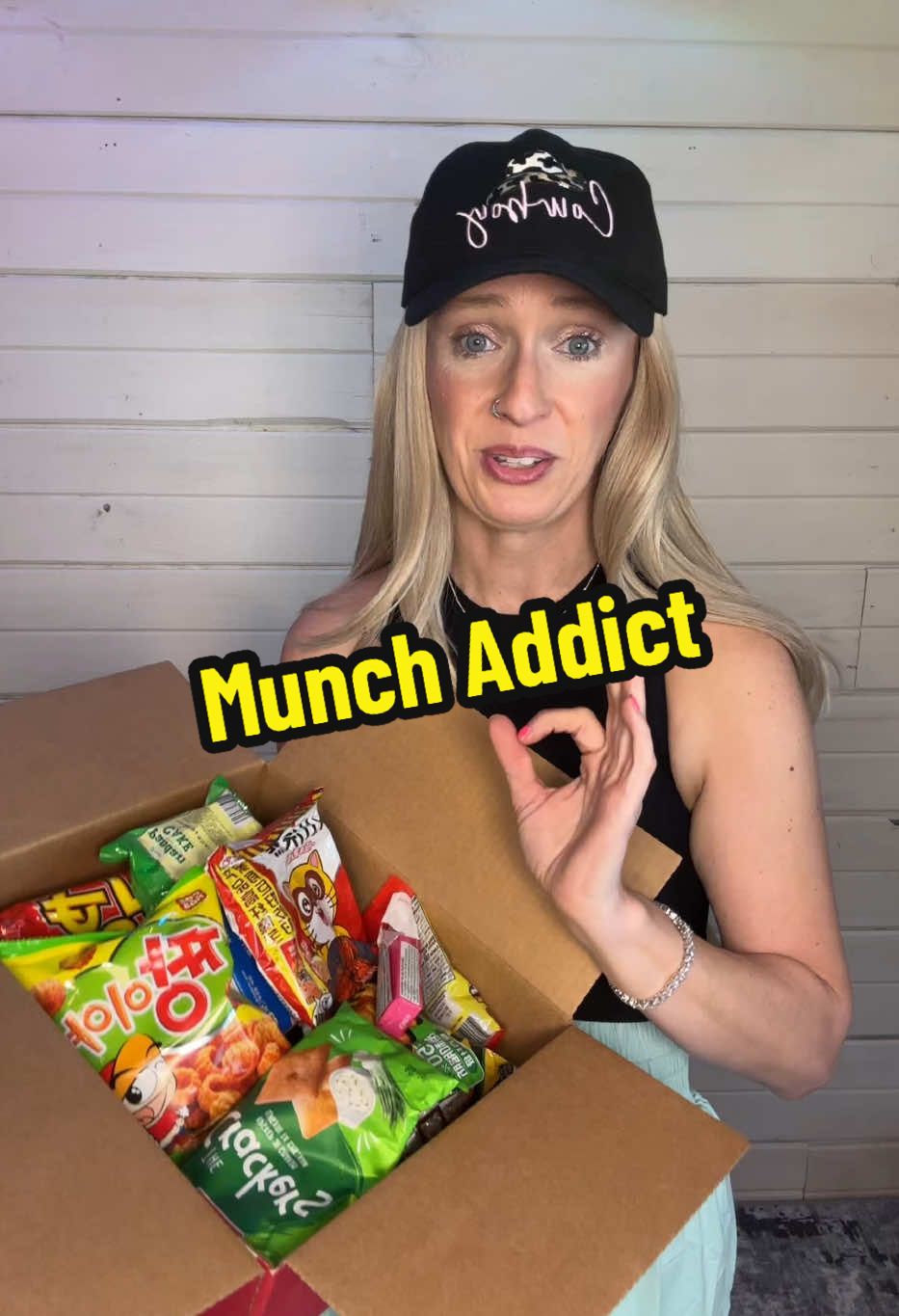Munch Addicts snack box is so cool! AND yummy! #munchaddict #munchaddictbox #snackbox #snacksfromaroundtheworld #homerefresh #tiktokshopspringglowup #tiktokshoprestock #tiktokshopmemorialday #tiktokshopmothersday #tiktokshopcreatorpicks 