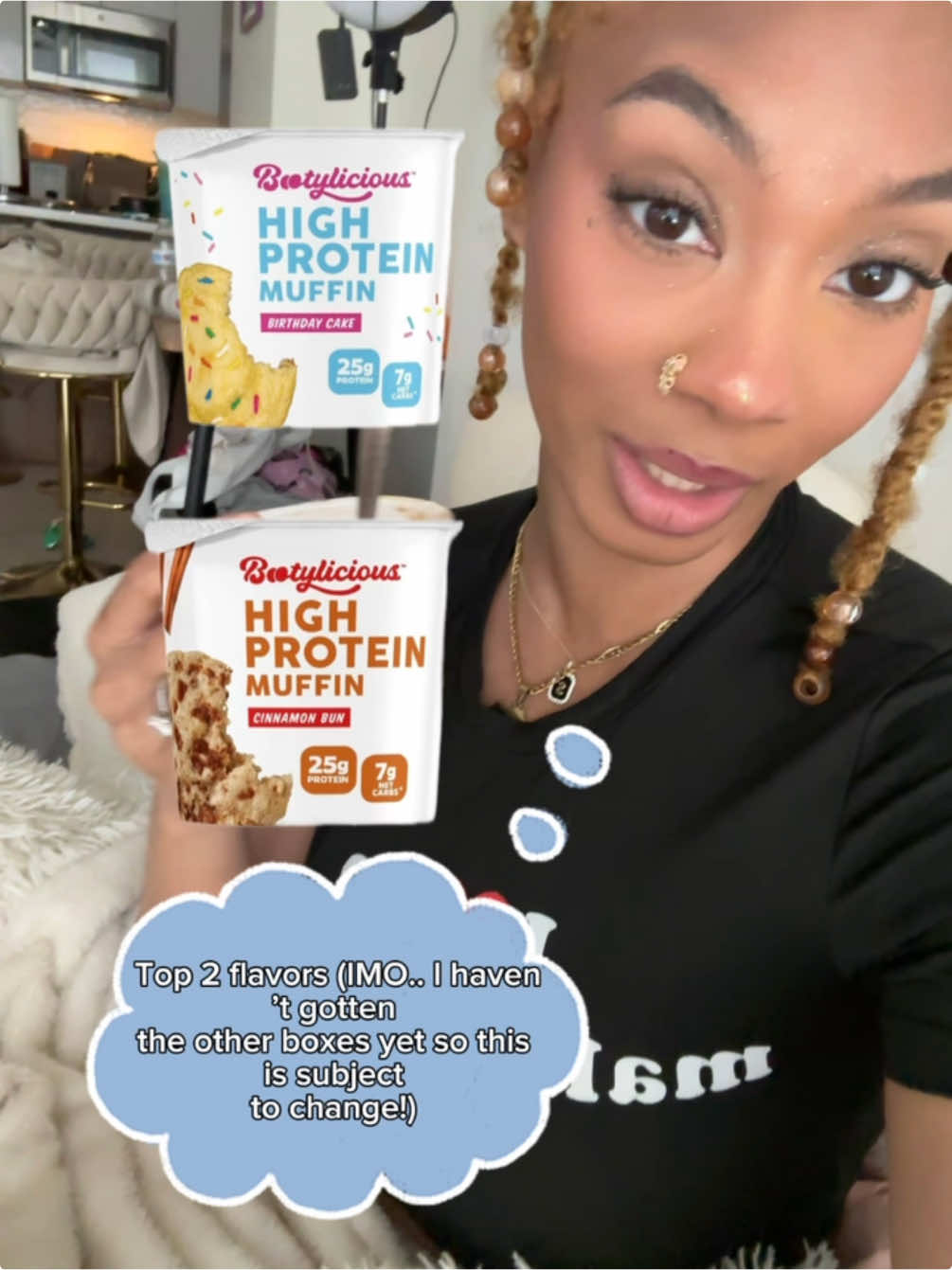 I have been looooving @Bootylicious Muffins 🫦!! All of my gym girls need to get on this ASAP!!!  #bootyliciousbabe #gains #gymgirl #muffins #protein #gymgains #caloriedeficit #dietingtips #diet #proteinsnack 