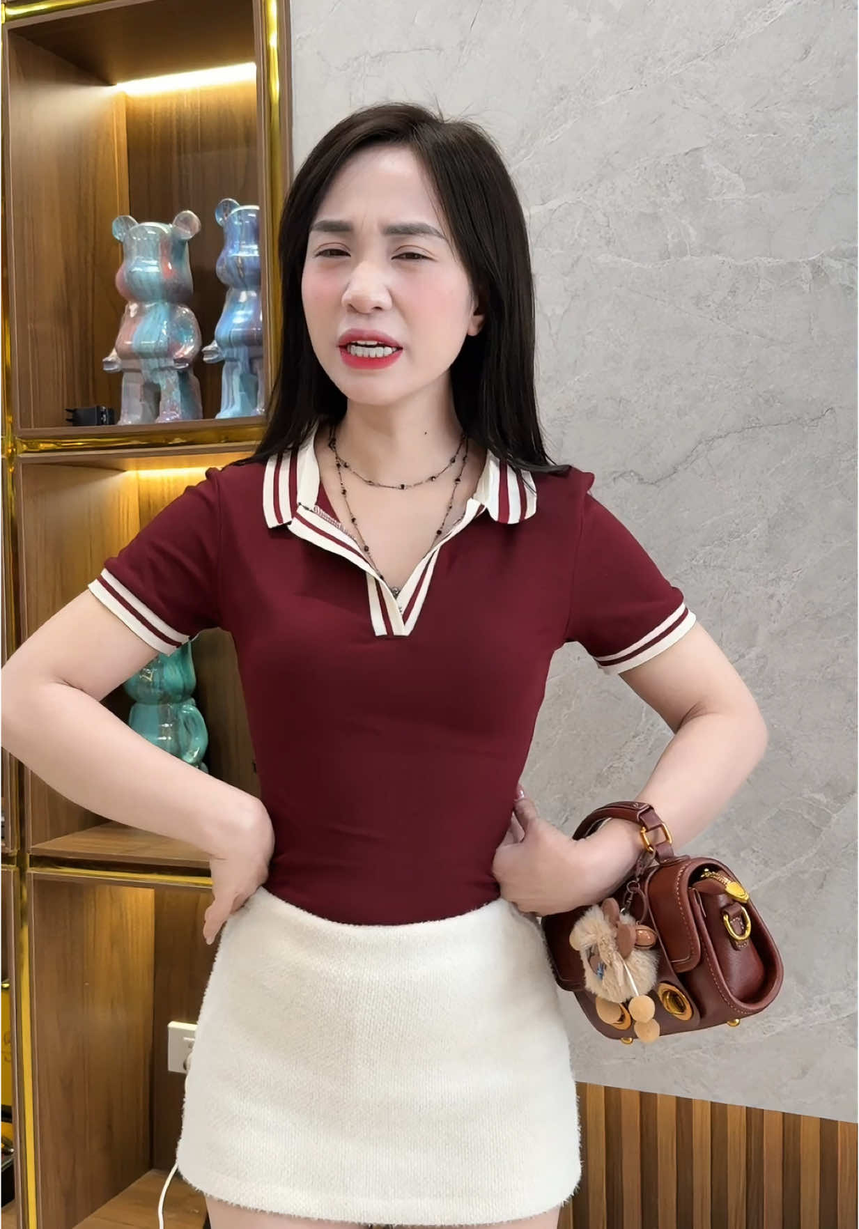 Hết sale các bà lại chê đắt #thoitrangnu #shopping #aothunnu 