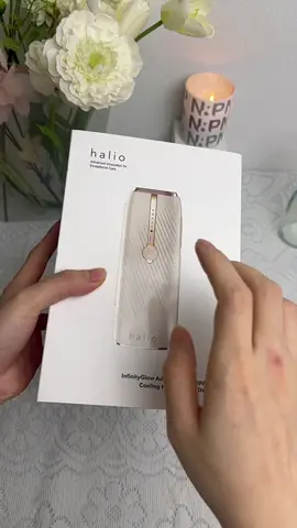Video này dành cho tất cả mọi người ai có nhiều lông mà đang muốn dọn sach.ngại đi spa thì mua luôn em này nha .tui dùng 2 tuần r và có hiệu quả thật nha mấy bà chịu khó  2-3 hôm triệt 1 lần là được nhé.#maytrietlong #trietlongvinhvien #trietlongtainha #maytrietlongcamtay #maytrietlonghalio #halinhofficial #trietlong #lamdep #long #xuhuong 