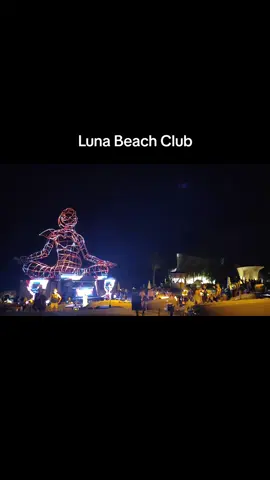 Luna Beach Club#lightshow #traveltiktok #traveling #travellife #travelvlog #travelvlog #fypage #fypdong #lunabeachclub #beachclub #nightclub #bali #vacation #Vlog #cafe #coffeetiktok 