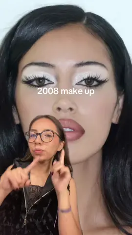 TUTORIAL 2008’s MAKE UP #greenscreen #2008 #makeup #tutorialmakeup #viral #foryoupage #maquillaje 