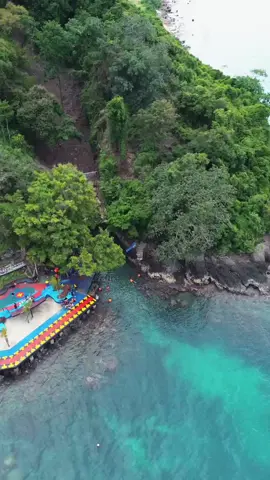 padahal tempat dia cari makan juga, masih di korek2🤣🤣#lampung #greencanyon #minangruabeach 