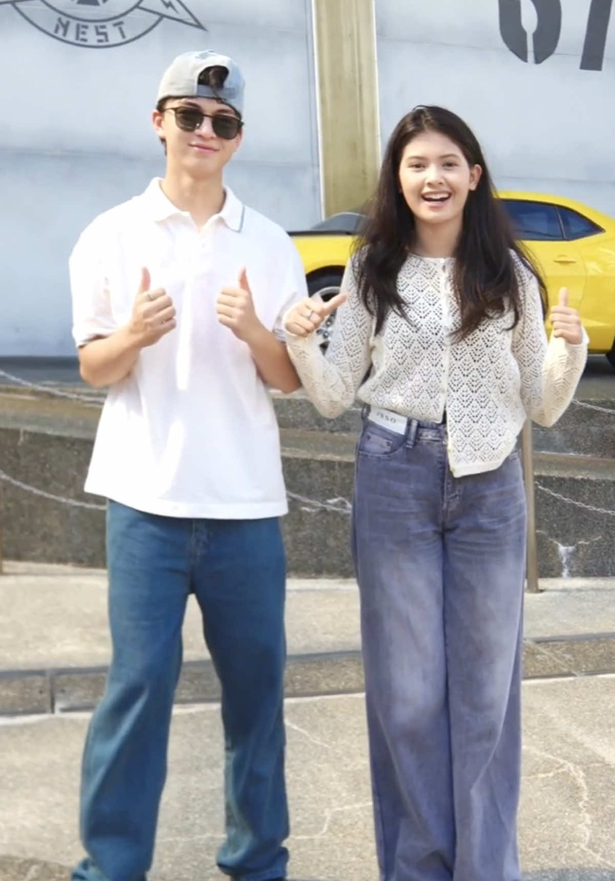 Durasinya lamain dikit kali ya🤭 #JINISO #JinisomemBaradiSingapore #Jione #ActiveJeansActiveSoul #SeeItFeelIt #jinisoemangkeren #autokeren #highwaistloose #loosejeans #jeanshw #dance #STYLE #OUTFIT 