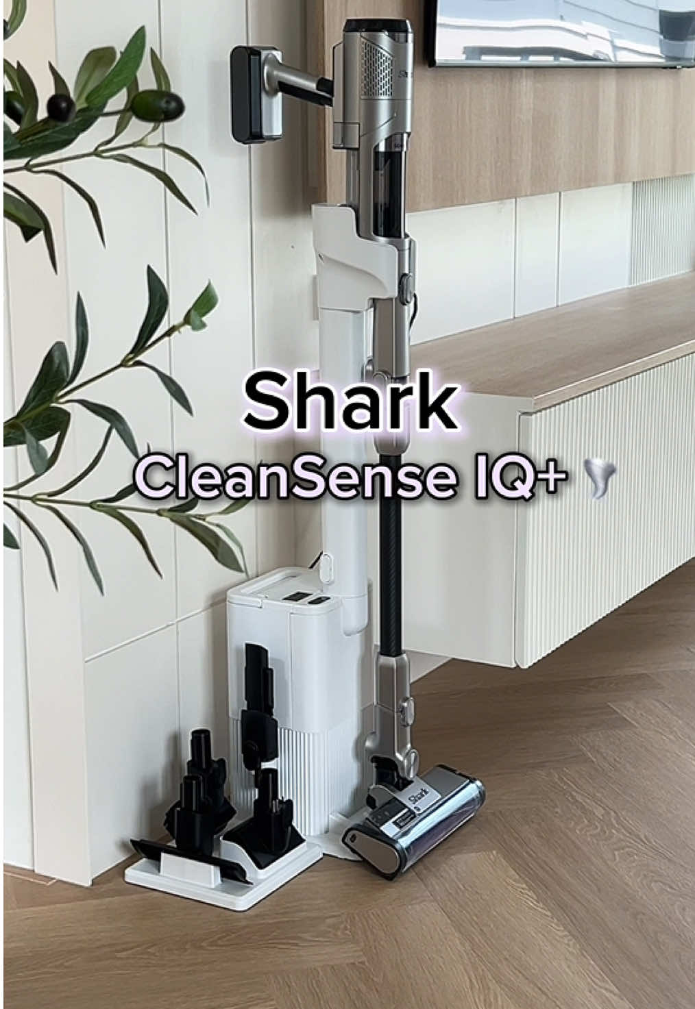 ได้ใช้สมใจแล้ว! Shark CleanSense IQ+ ที่รอคอยยย🥹💜​ เครื่องดูดฝุ่นสุดล้ำ ที่ฟังก์ชั่นครบมากๆ ✨​ ทั้ง Floor & Dirt Detect ตรวจจับพื้นผิวอัตโนมัติ​ Multi-flex Wand ด้ามจับงอได้90องศา​ Anti Hair Wrap ป้องกันเส้นผมพันกัน ​ Auto-Empty dock ไม่ต้องทิ้งเศษฝุ่นนาน30วัน!​ 📍ใครสนใจไปลองใช้กันได้ที่ Power Buy เลยนะคะ​ @sharkhometh  #SharkHomeTH #SharkHomeTH #SharkCleanSense #Sharkvacuums​