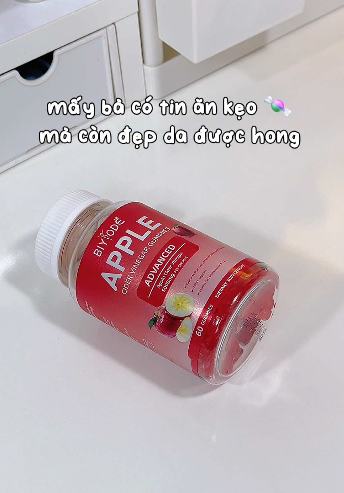 Bà nào thích dùng giấm táo làm đẹp thì không thể bỏ qua cái kẹo giấm táo này nha #goccuamiuu #reviewlamdep #goclamdep #keogiamtao #giamtao #keogiamtaobiyode #biyodegummies 