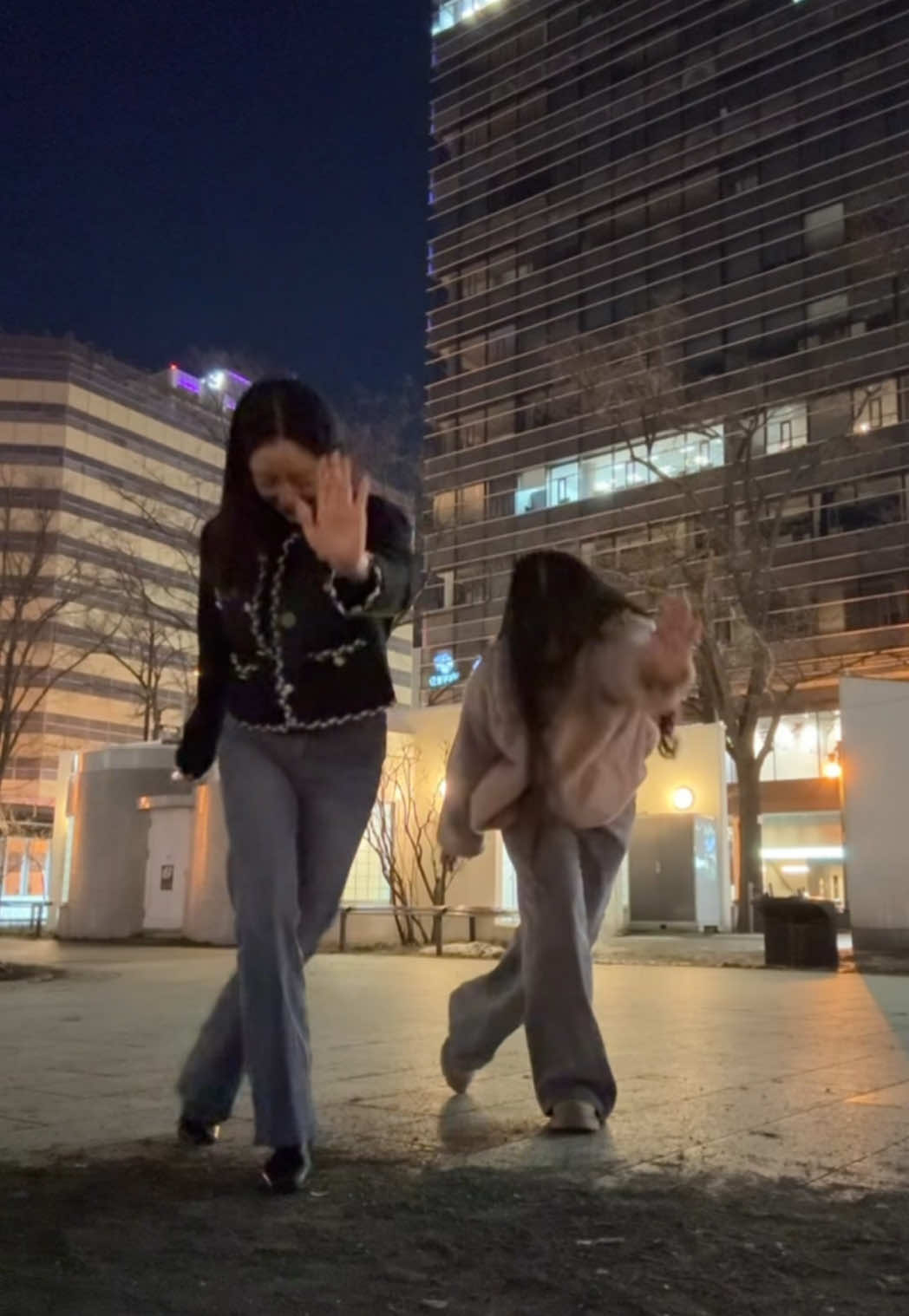 ジャンプする時はポケット要確認🤣 @A人 #fyp #괜찮아딩딩딩딩딩 