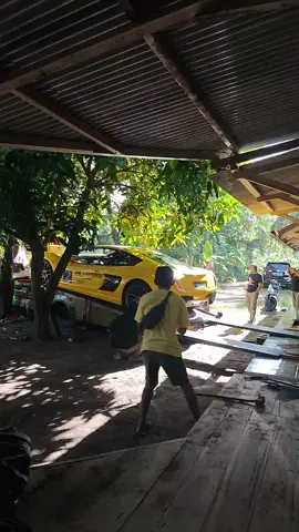 Waktu selo mendarat di ciheras dari jogja karena kami kangen selo, sekarang udh di jogja lagi 🥰 #mobillistrik #mobillistrikindonesia #karyaanakbangsa #electriccar 