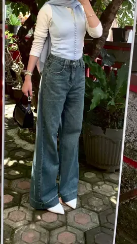 alwayss cakepp jeanss @lassiealpha 🫶🏻