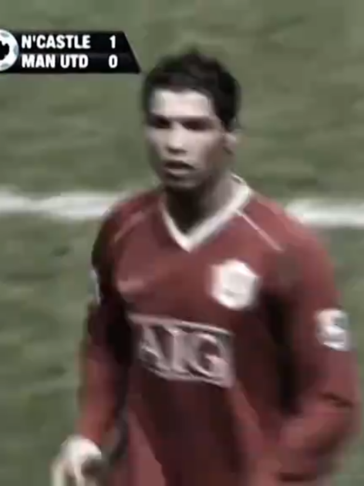 وححَدي بقيت اتخيلك!!#portugal #fyp #cr7 #cristianoronaldo #كريس #cr7 #ronaldo #كريستيانو_رونالدو🇵🇹 #ronaldo 