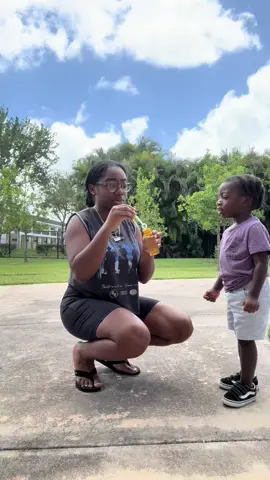 Just a mom attempting to blow bubbles in windy weather😬 #toddlermom#momlife 