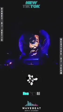 PAKAI HEADSET OR AUDIO CAR NEW REMIX by NeoType DJ Team REMIXER dj4rt10 🎧🎧🎧👍👍👍 ANGEL IN LOVE 2025 BREAKBEAT CITY VOL 1 VVIP PROJECT PRO FULLBASS NEOTYPEDJ - DJ 4RT10 🎧🎧💃 #dj4rt10  #realdj #bestdj #topdj  #djstadium #djbreakbeat  #djfullbass #djfavorite  #jedagjedug #djindonesia  #breakbeat #remix  #musikdjfavorite  #musikdjviral2025  #neotypedj #wavebeat  #teamtiktok #newtiktok  #fypsounds  #fullbass  #fyp 