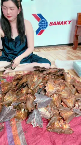khô phi nhà e