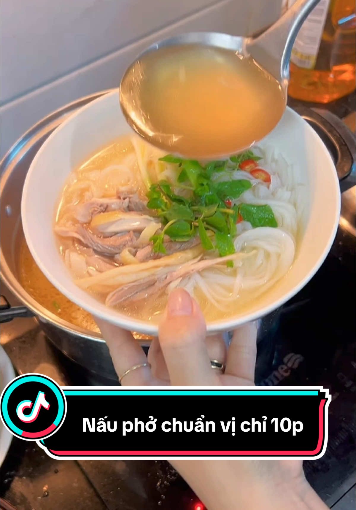 Vừa ngon lại đỡ tốn kém, các bà nên thử nhaaa #nuoccotphobo #buasangnhanhgon 