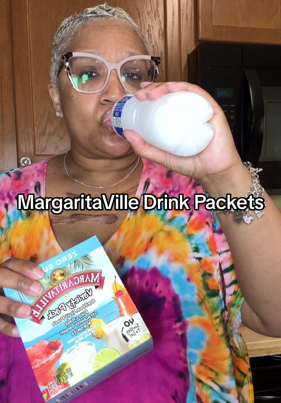 #margaritaville #singlestogo #water #flavor #singlestogo #flavoredwater 