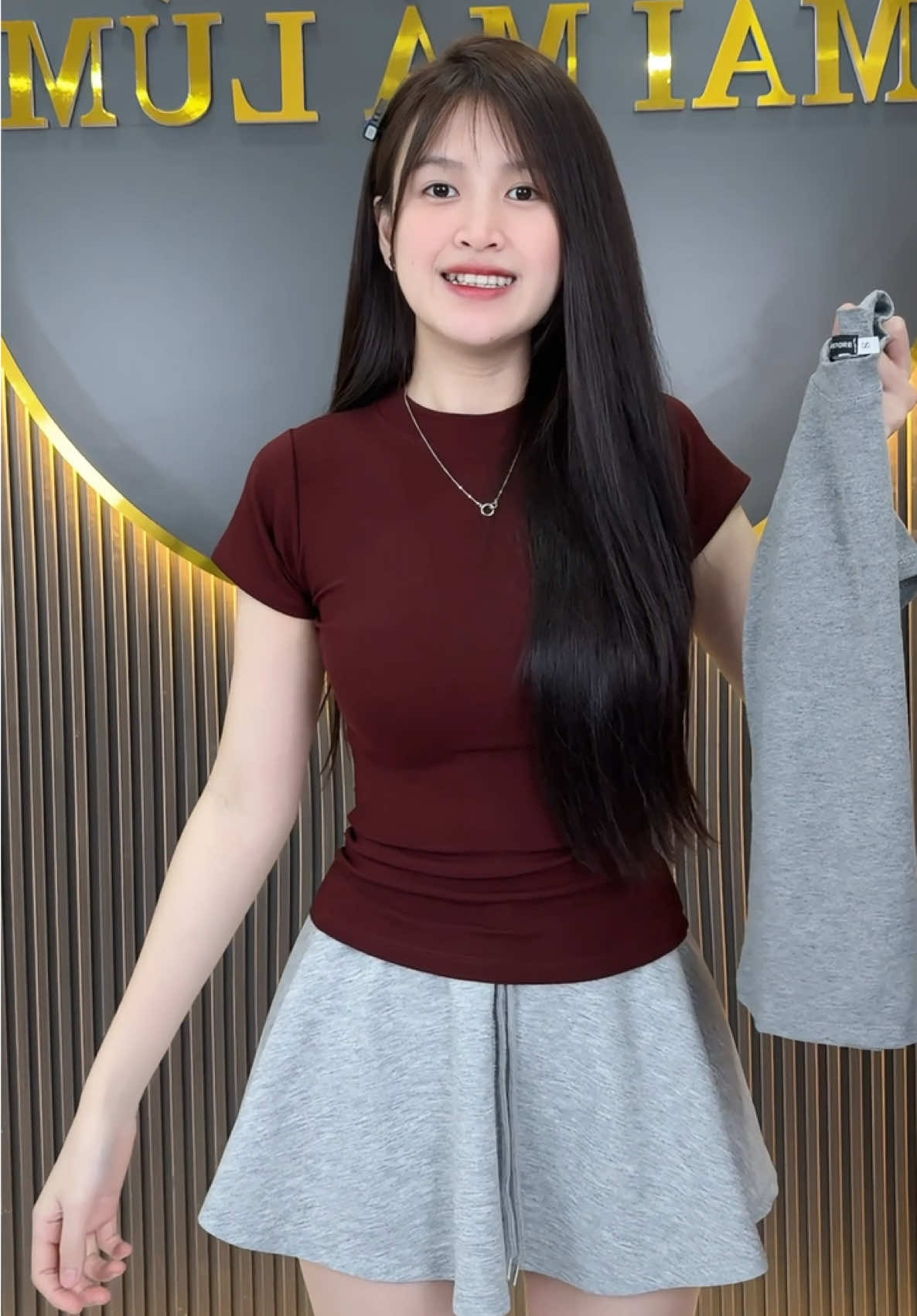 Áo thun ngắn tay
