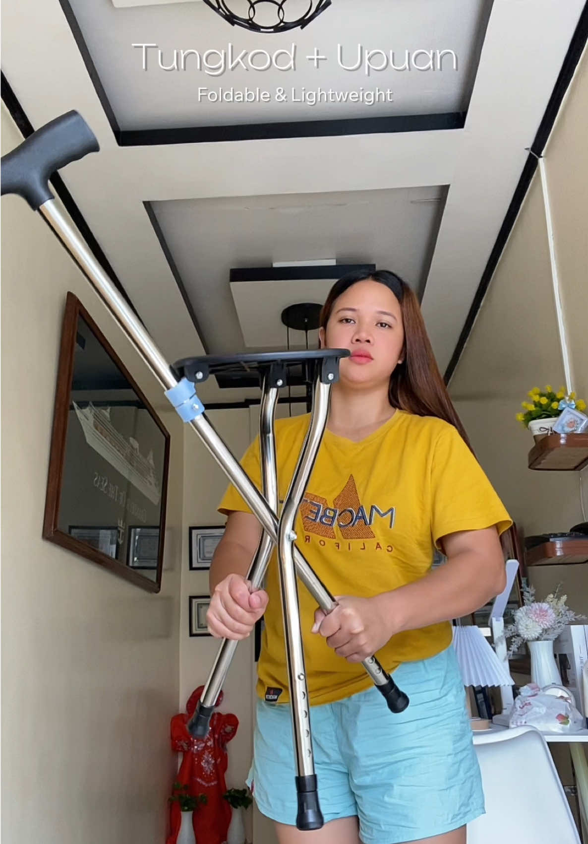Foldable Cane Chair perfect for elderly. 🫶🏻  #canechair #cane #chair #foldablechair #lightweight #durable #heavyduty #versatile #spacesaver #fyp #foryou #foryoupage 
