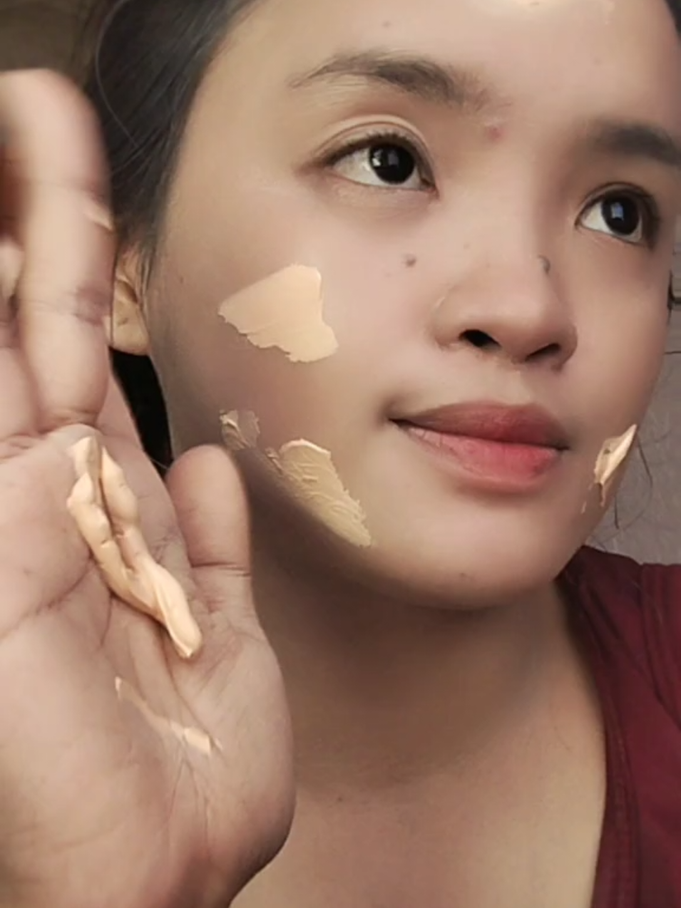 #sunscreenreview #sunscreenviral #affordable #fyp #foryou 
