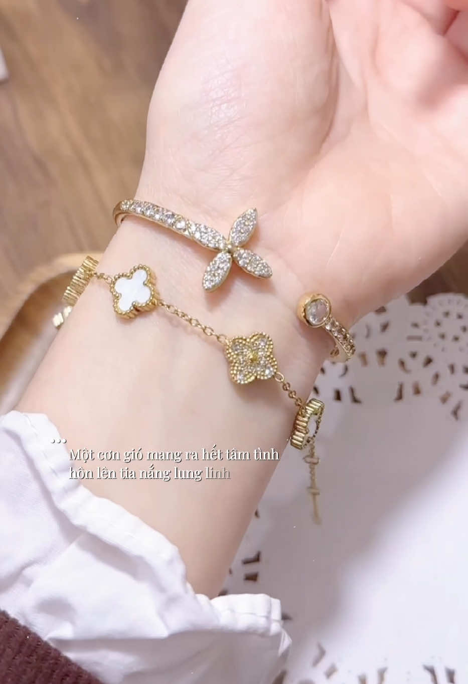 Combo vòng tay này xinh lắm nha 😊 #xuhuongtiktok #vongtitankhongri #quatangnguoiyeu #minaccessories #vòngtaycouple 