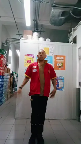 Turno de noche!! @★Jocelyn★ 🤗 #bailes #parati #foryou #dancer #dance #bailando #oxxodancer #oxxo #oxxotiktok #oxxoboy #oxxoalavueltadetuvida #straykids #chkchkbom 
