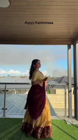 #fyp #trending #kanimaa #surya #poojahedge #tamilgirl #tamiltiktok #kuthudance #tamildance #indiangirls #retro #fypage #tamilan 
