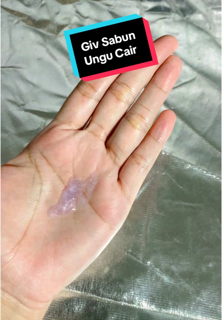 Giv Sabun Ungu Cair ini wanginya juga enak loh❤️ #sabuncairungu #sabunmandiungu #givsabuncair825ml #fyp #givsabuncairungu 