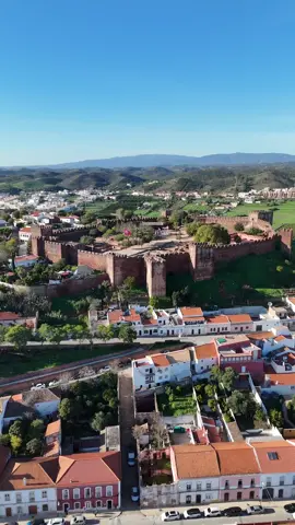 #castelodesilves #algarve #portugal🇵🇹 #silves #turismo #castelo #drone #dronevideo 