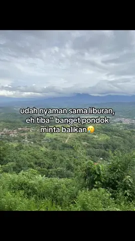 🥲#fypシ #4upageシ #fotolivetiktok #santripondok #santrikeren #santripondokpesantren #storytime #