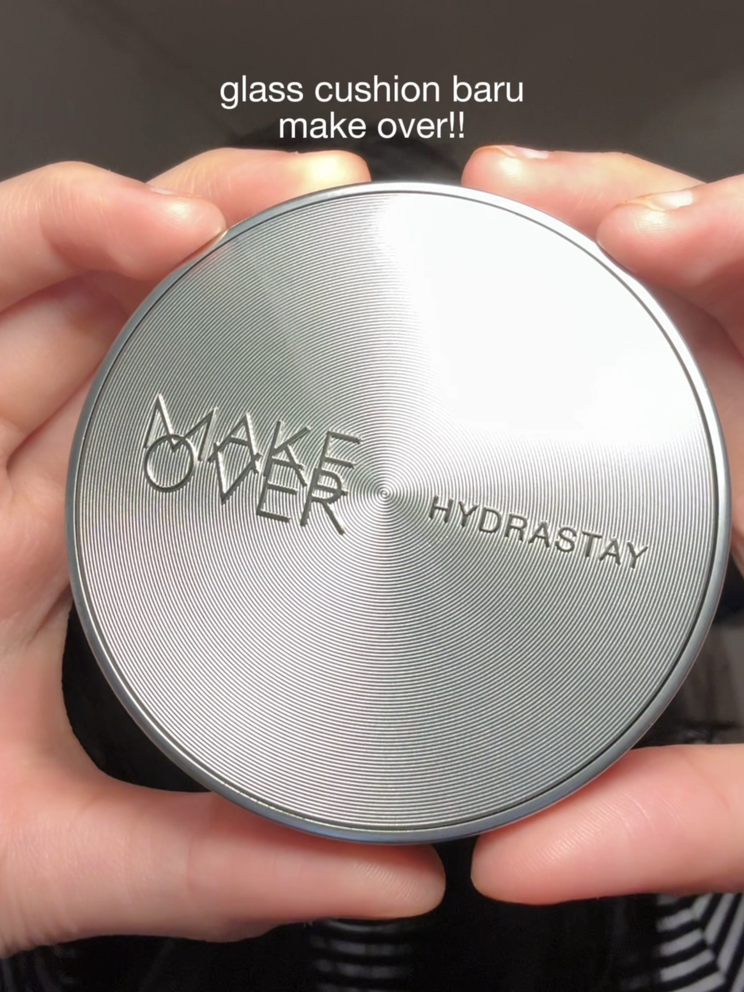 Dry skin approved💧✨ Skin feels like a dream all day! Hydrated, smooth, and glowing! #makeup #makeoverid #cushionviral #HydrastayGlassCushion