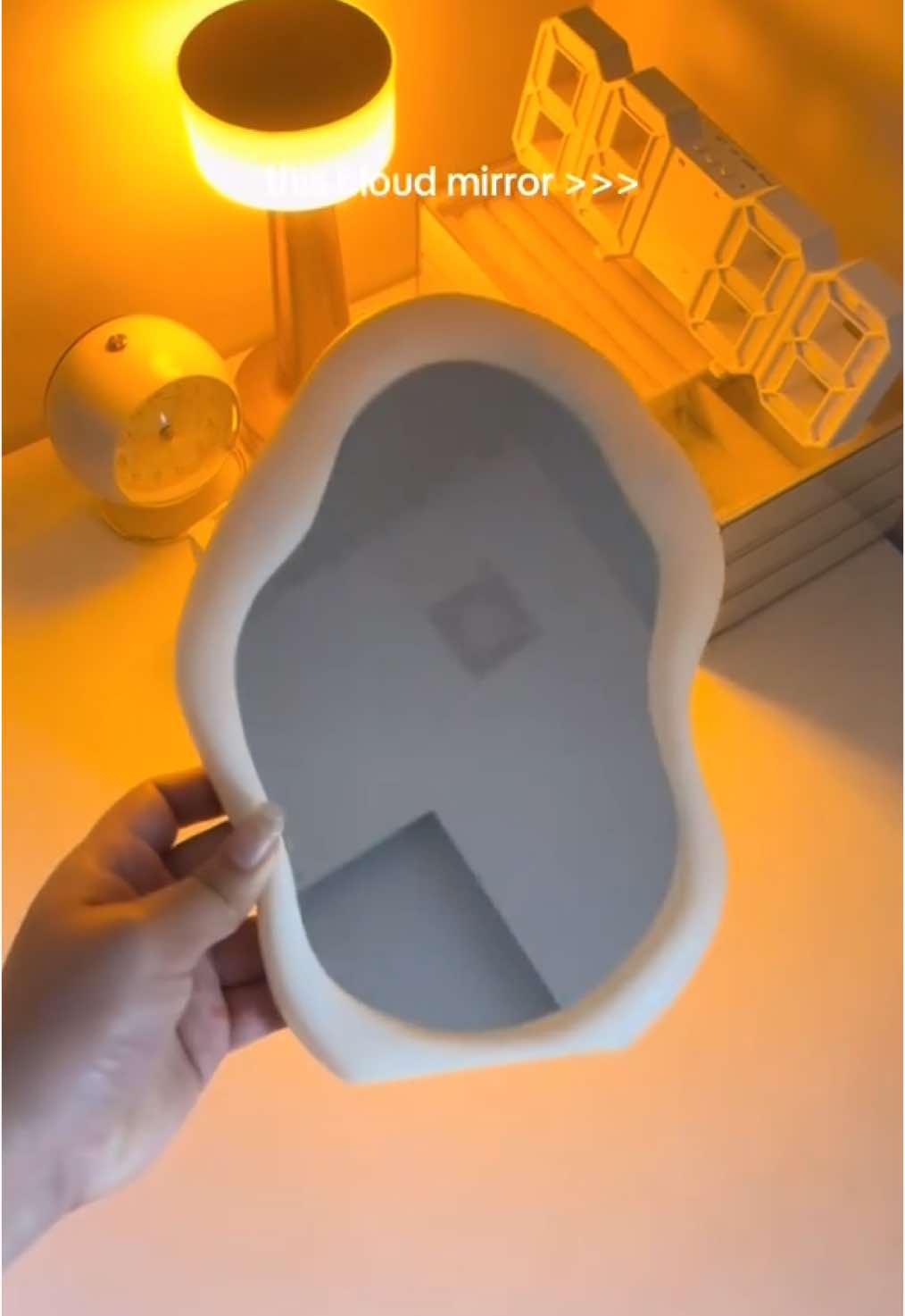 this cloud mirror screams perfection!!! ☁️ #cloudmirror #mirror #aestheticmirror #makeupmirror 
