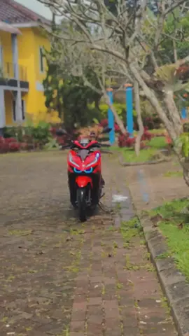 #CapCut Merah gak pernah salah ❤️ #vario #variomerah #merahmerona #vario125 #brayeen #fyp 