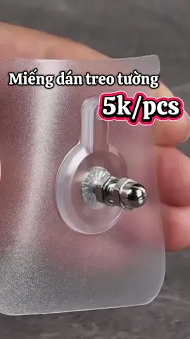 Miếng dán tường đinh vít chắc chắn #xh #viral #tiktok #dantuong 